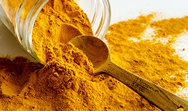 Curcumina e cúrcuma: Ingredientes diferentes com benefícios variados