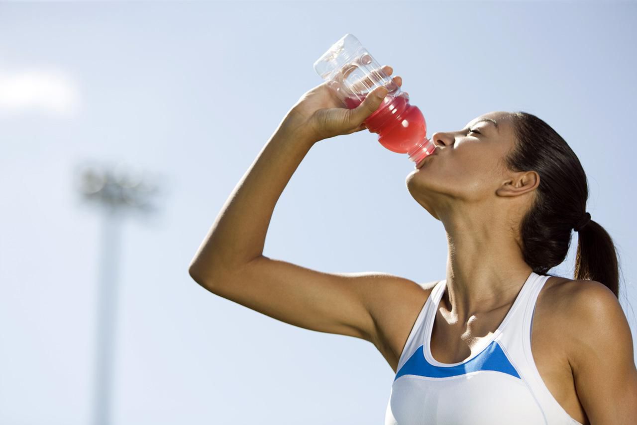 Bebidas esportivas, além da hidratação