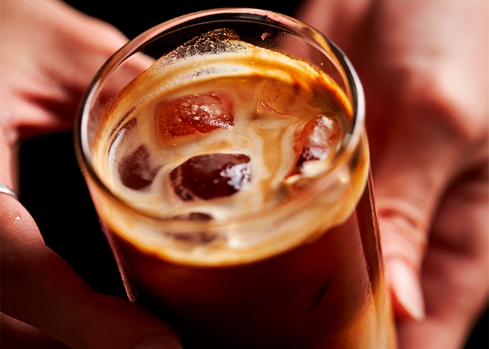 Nescafé lança café solúvel para bebidas geladas no Brasil